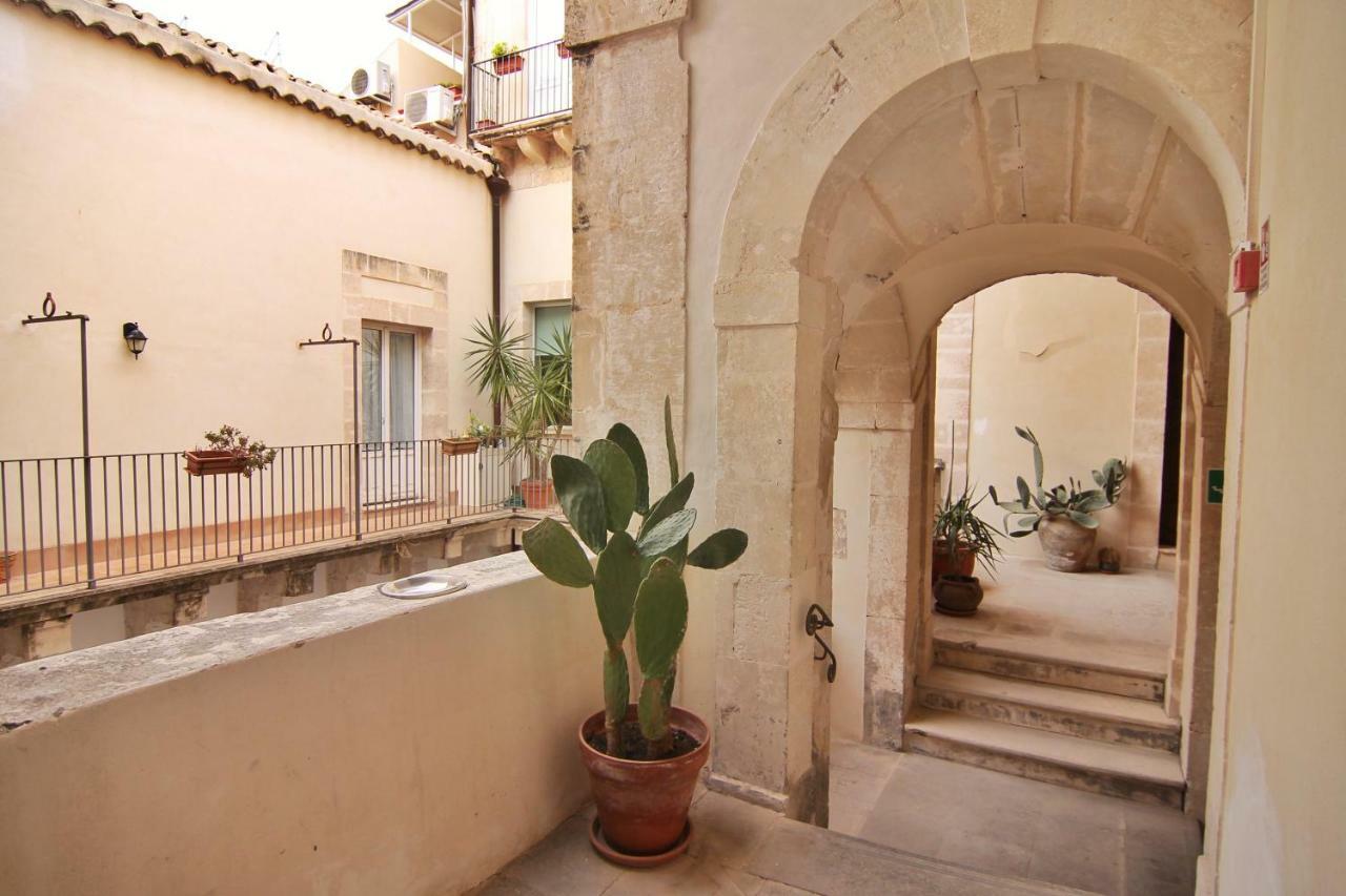 Incantevole Appartamento In Palazzo Storico Ortigia Syracuse Exteriér fotografie