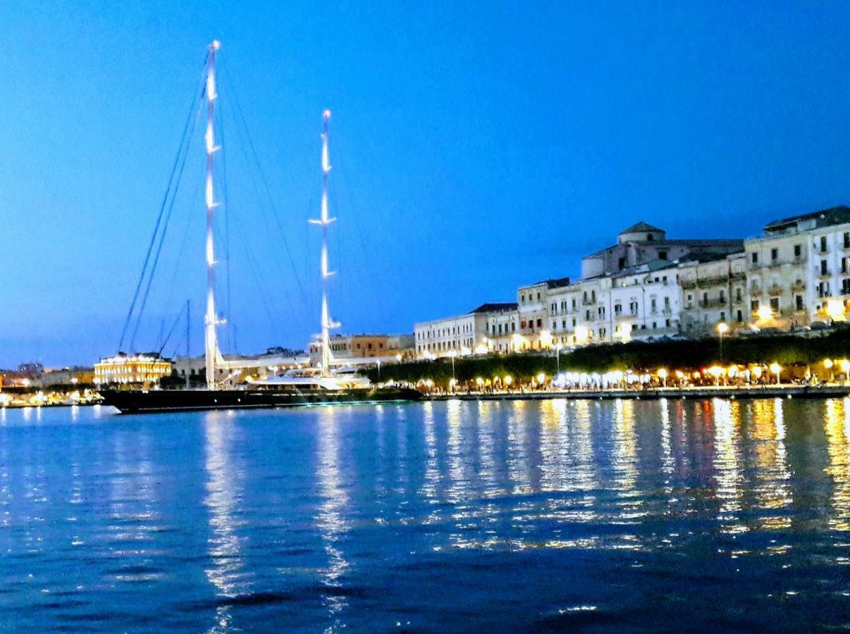 Incantevole Appartamento In Palazzo Storico Ortigia Syracuse Exteriér fotografie
