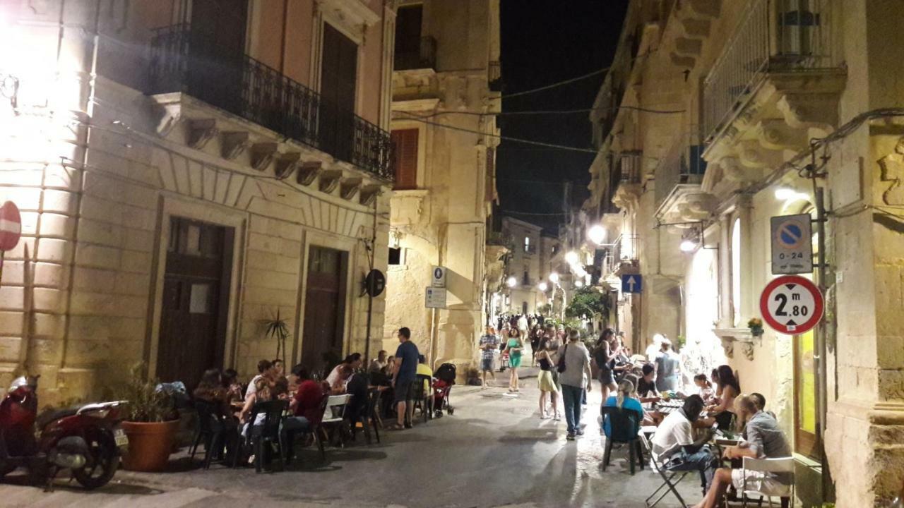 Incantevole Appartamento In Palazzo Storico Ortigia Syracuse Exteriér fotografie