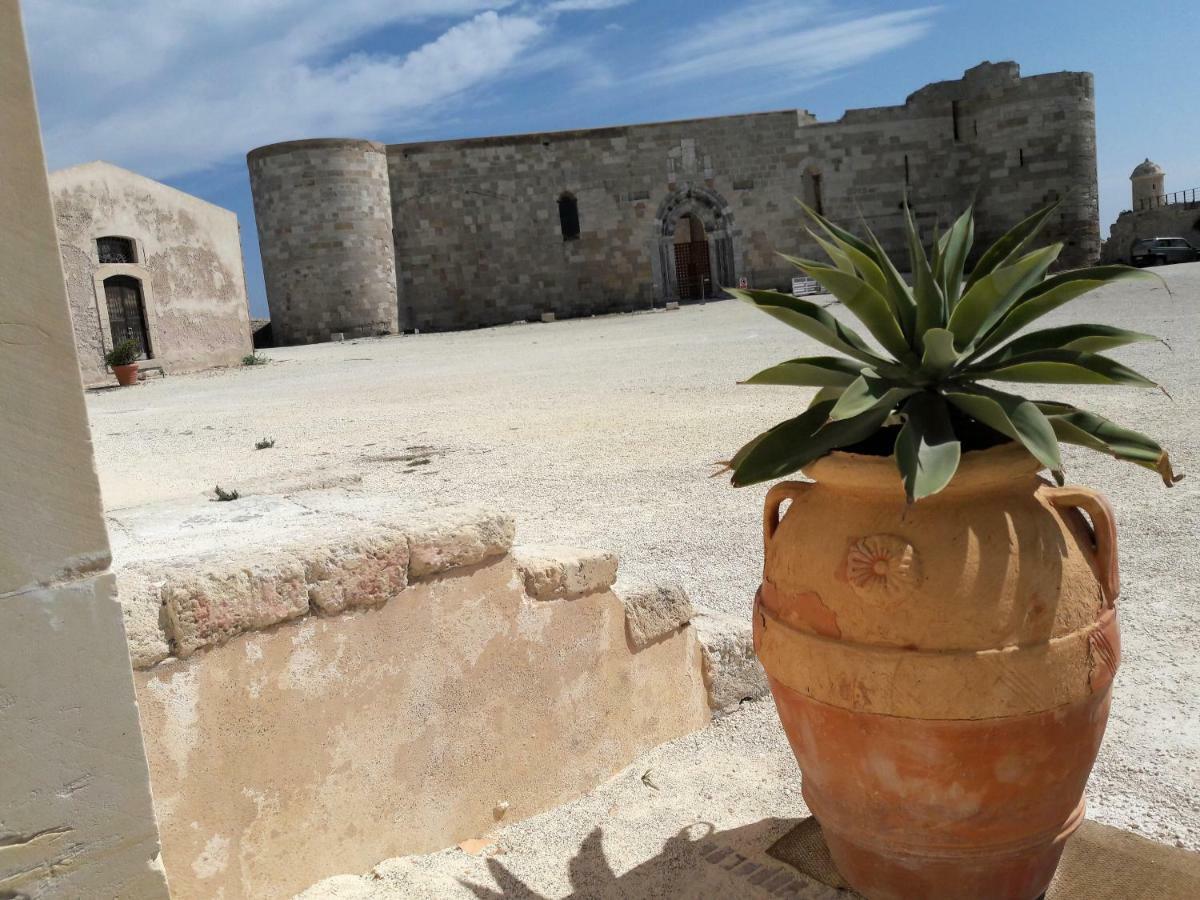 Incantevole Appartamento In Palazzo Storico Ortigia Syracuse Exteriér fotografie